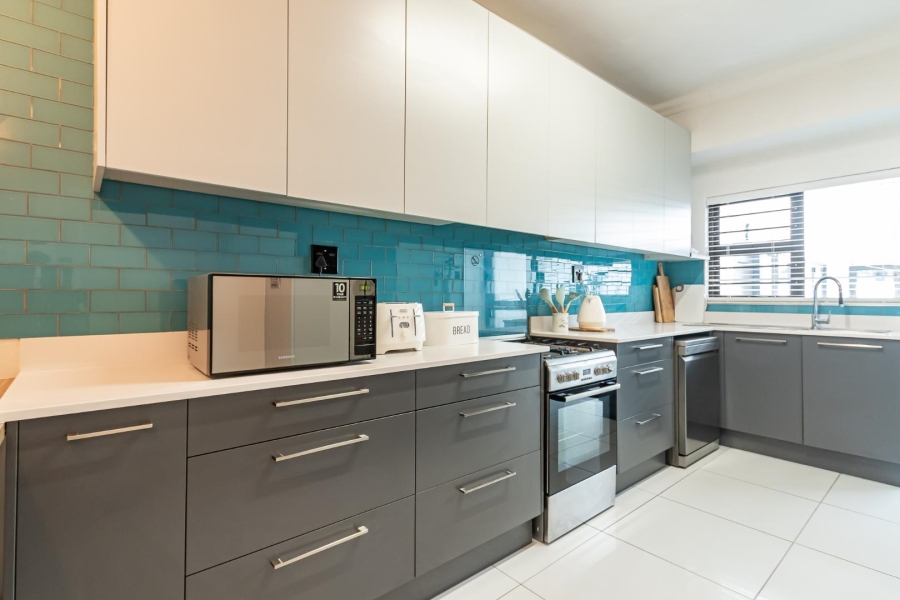 3 Bedroom Property for Sale in Plumstead Western Cape